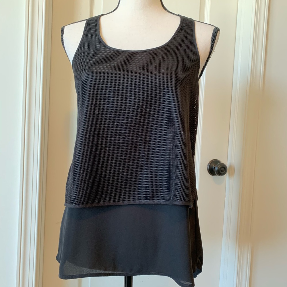 BANANA REPUBLIC Black Mesh Overlay Tank—SZ. XSP